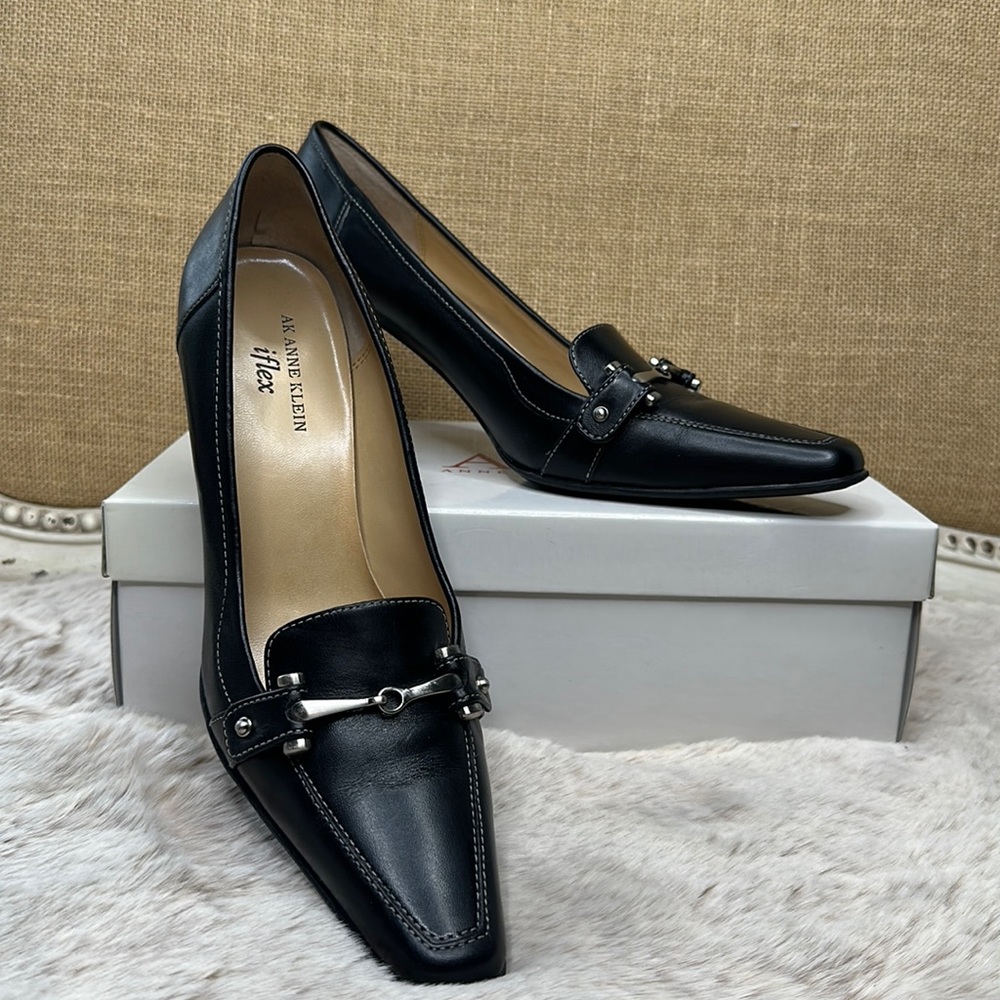 Anne Klein | Mafoulke iflex Black Leather Heeled Loafer
